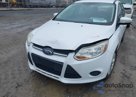2013 Ford Focus Se z USA, uszkodzony, nr VIN 1FADP3F25DL330914